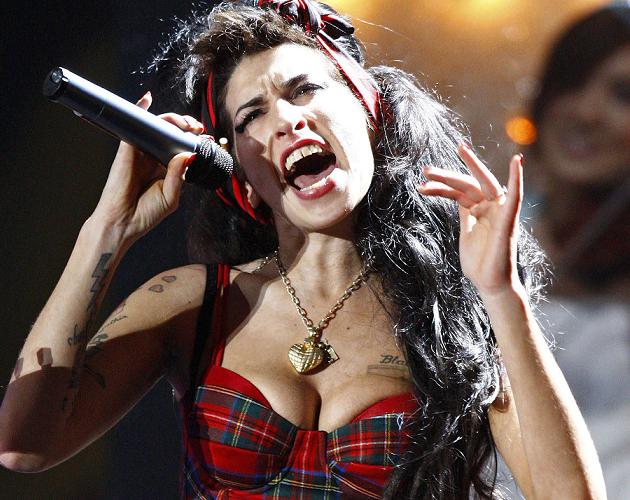 Fallece Amy Winehouse a los 27 años de edad
