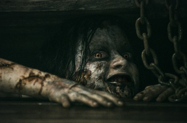 El estreno del remake de 'Evil Dead' estremece a crítica y público