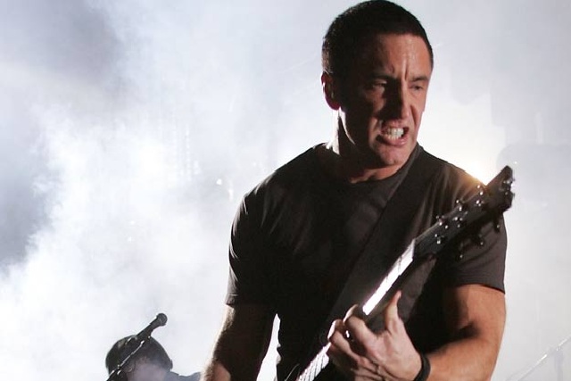 Escucha la nueva canción de Nine Inch Nails 'Came Back Haunted'