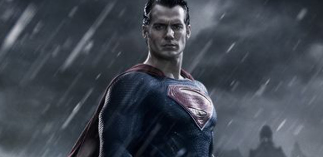 Primera foto de Superman en 'Batman v Superman: Dawn of Justice' (Oficial)
