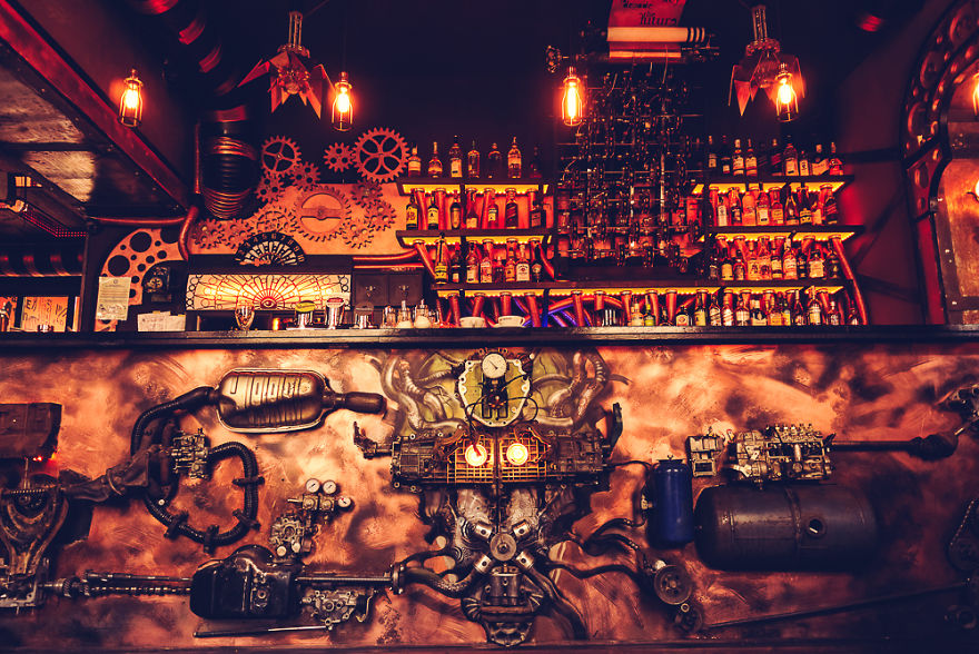 Abre en Rumania el primer bar steampunk de la historia