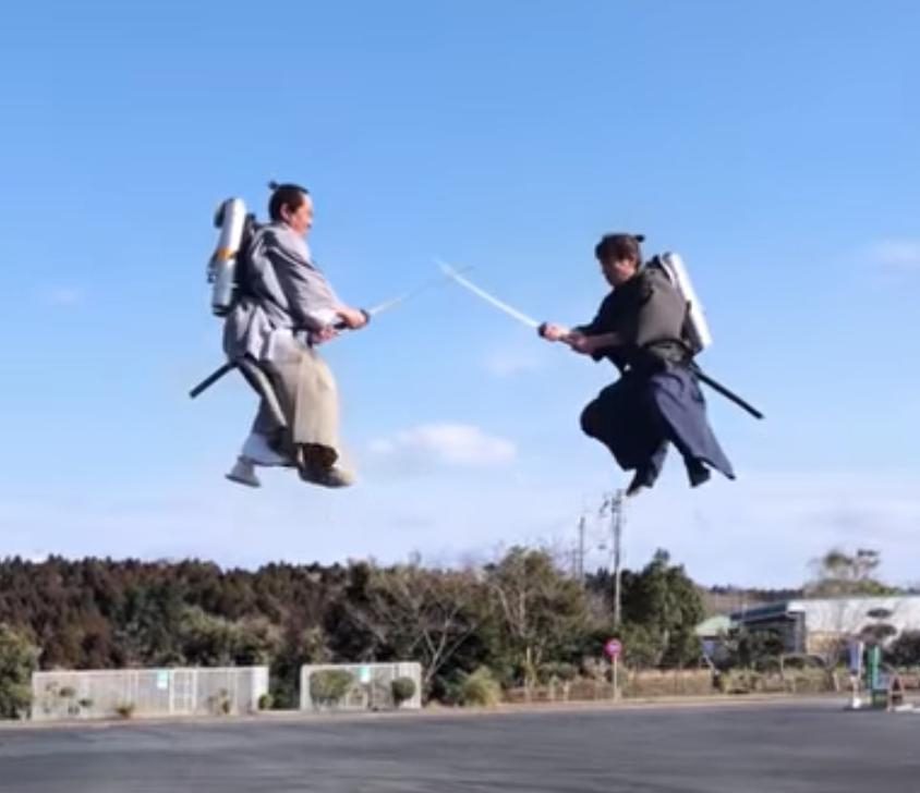 El futuro de la guerra ya esta aquí: samuráis asesinos voladores!!