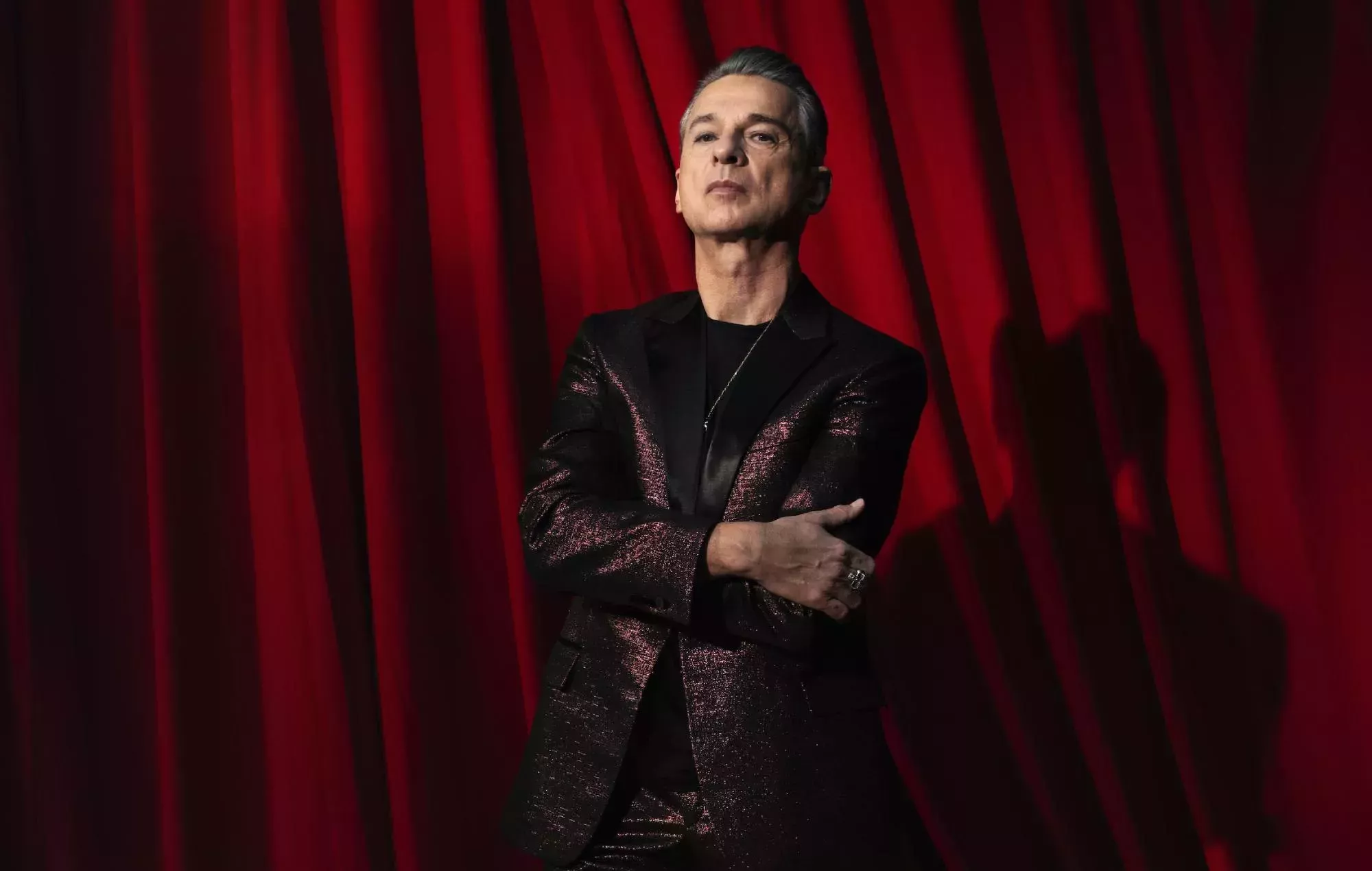 Dave Gahan, de Depeche Mode, anuncia su nuevo álbum 'Imposter' con Soulsavers