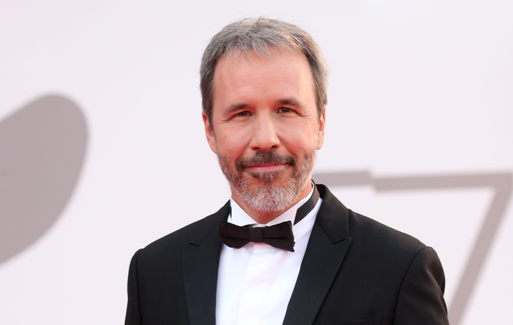Denis Villeneuve "amaría profundamente" dirigir una película de James Bond