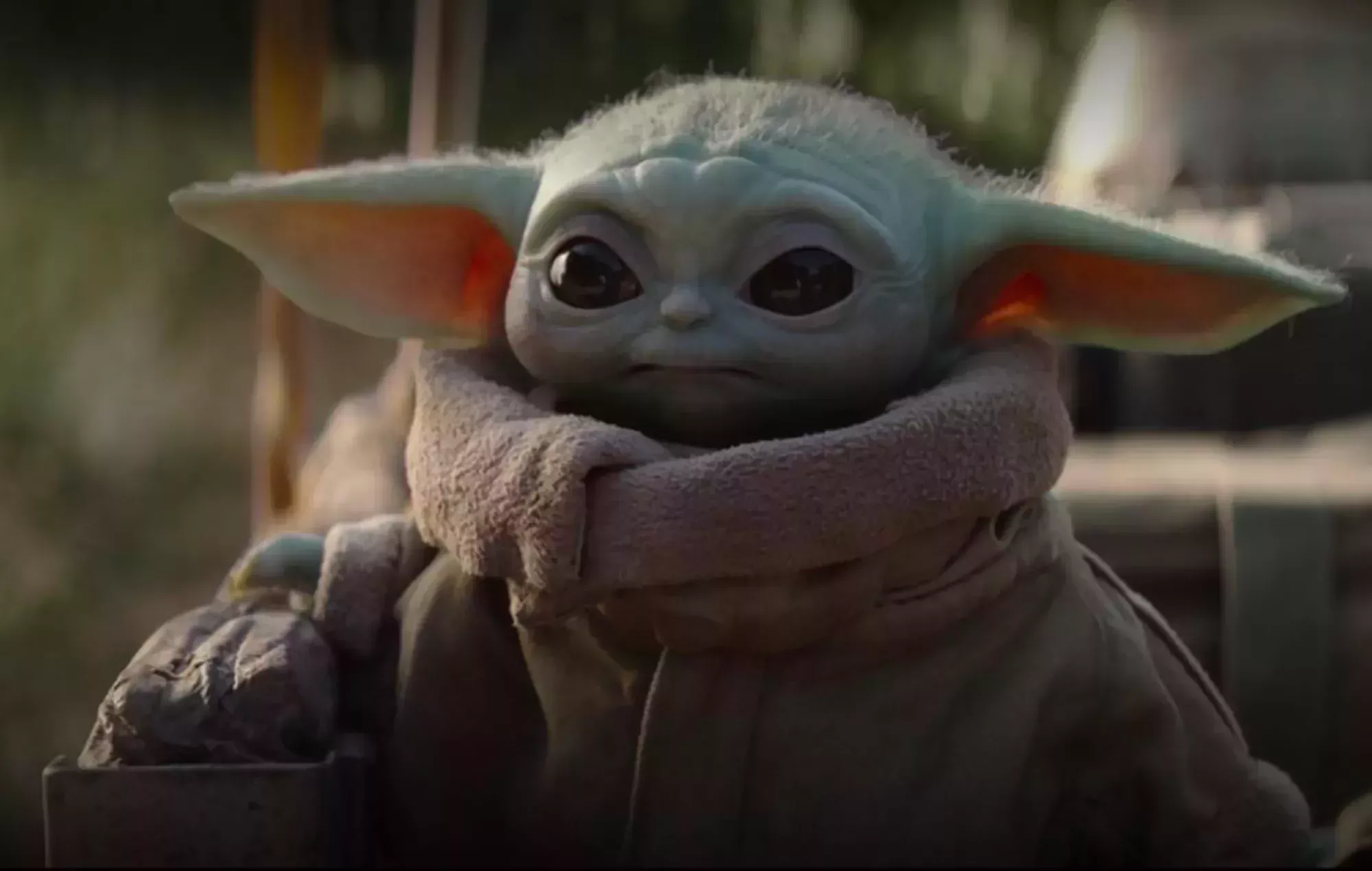 El director de 'Gremlins' afirma que Baby Yoda es 