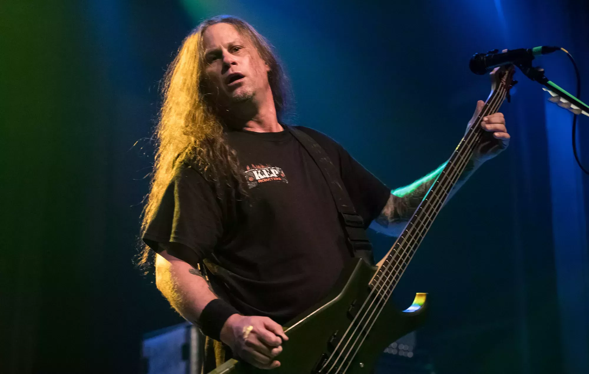 Morbid Angel emite un comunicado después de que una tormenta derrumbara el tejado de un concierto en Illinois, causando un muerto y 40 heridos