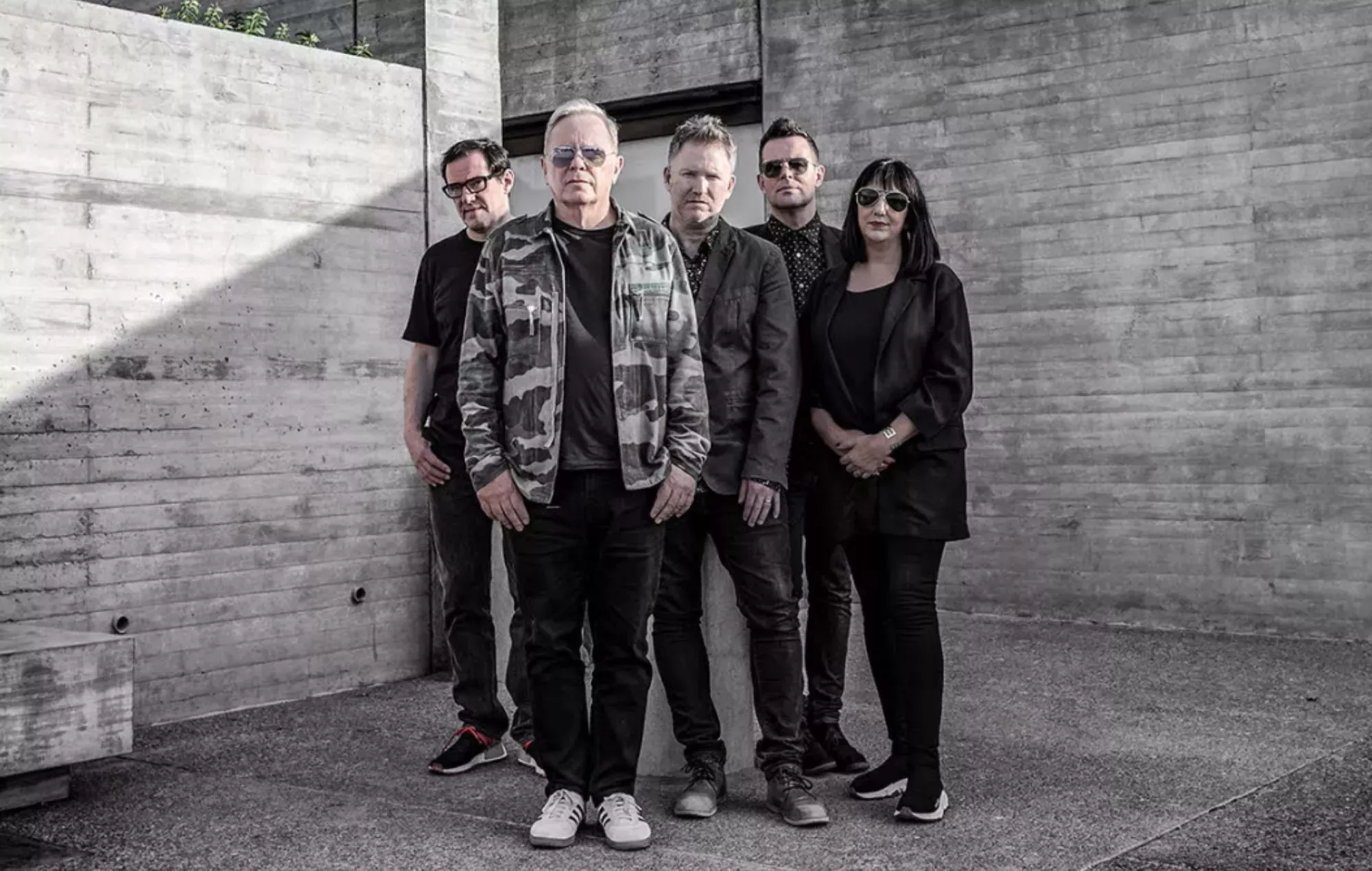 New Order anuncia grandes conciertos en el Reino Unido en verano de 2024 en Cardiff y Manchester