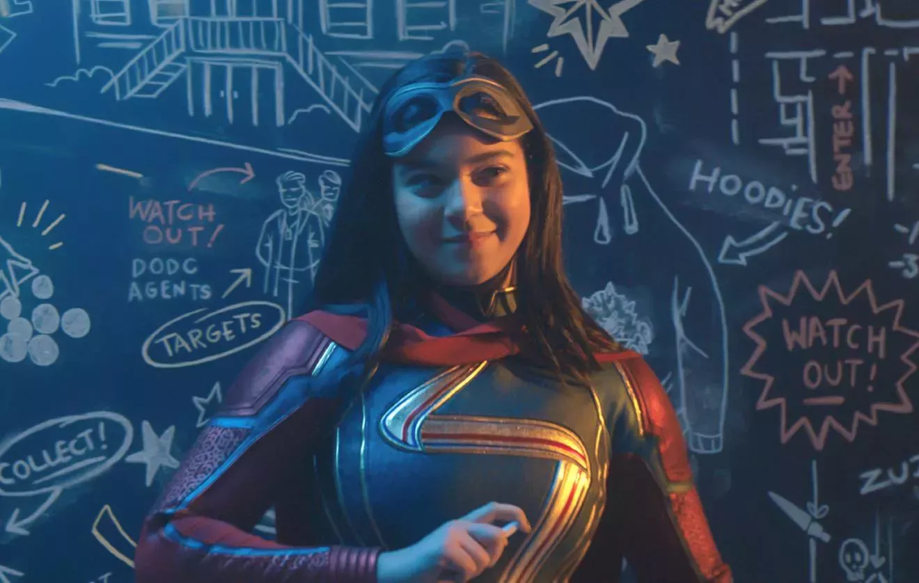 La estrella de 'Ms. Marvel' Iman Vellani quiere la próxima película de 'Los Jóvenes Vengadores': 