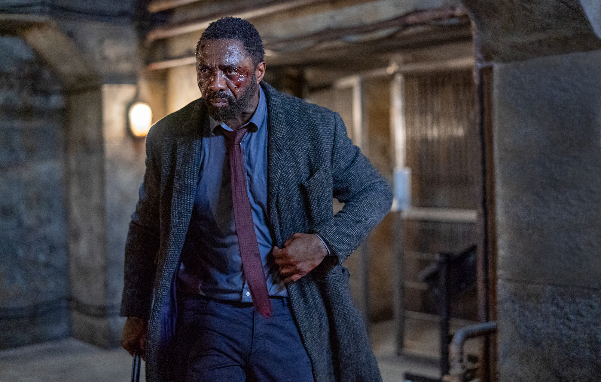 Idris Elba bromea con el regreso de 'Luther': "El abrigo sigue esperando"