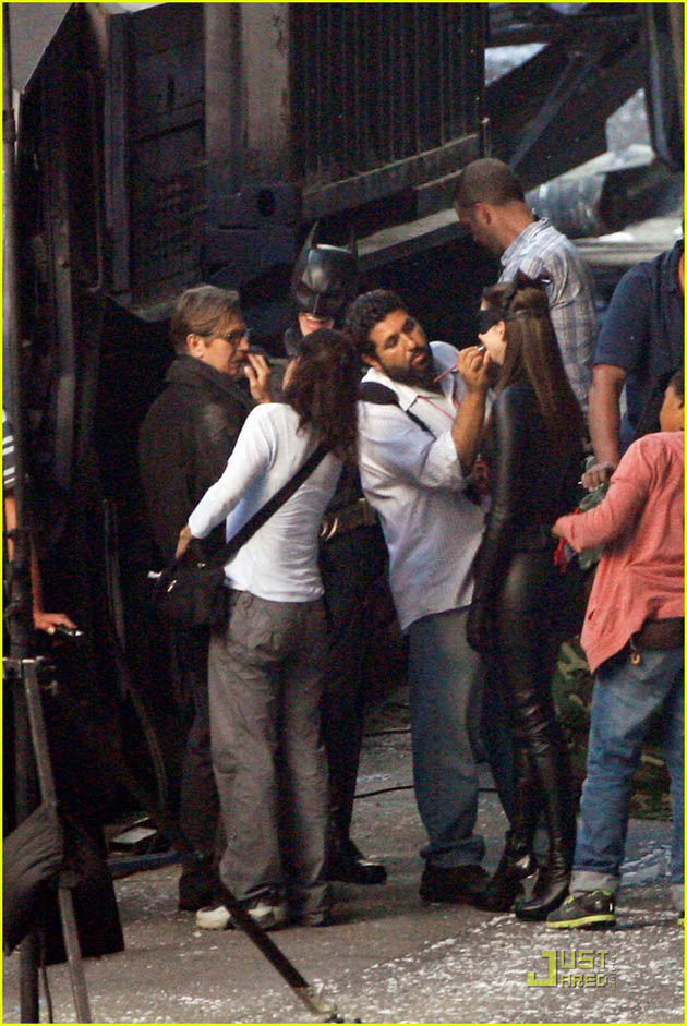 Christian Bale, Gary Oldman y Anne Hathaway (2/5)