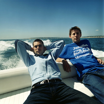 Groove armada