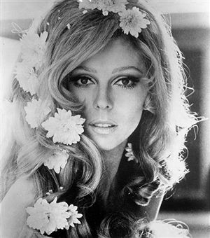 Nancy sinatra