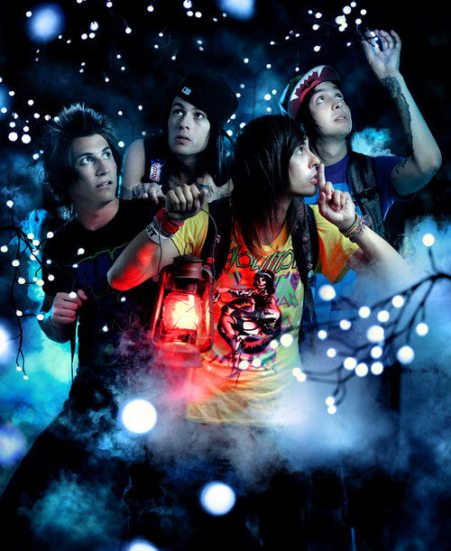 Pierce the veil