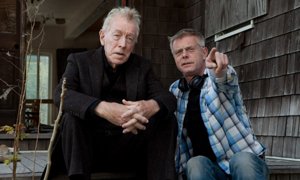 Tan fuerte, tan cerca