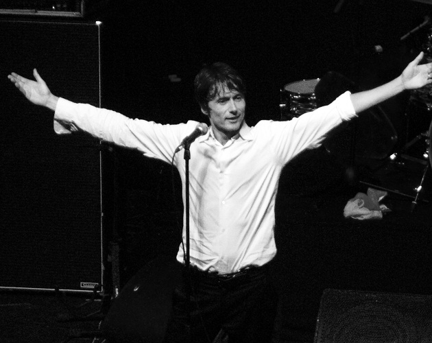 Suede sustituye a Amy Winehouse en el BBK Live