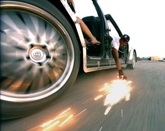 Vídeo: Spike Jonze dirige 'Otis', de Jay Z y Kanye West