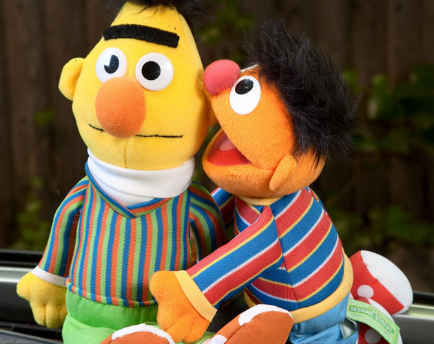 En Barrio Sésamo no habrá boda de Epi y Blas porque no son gays