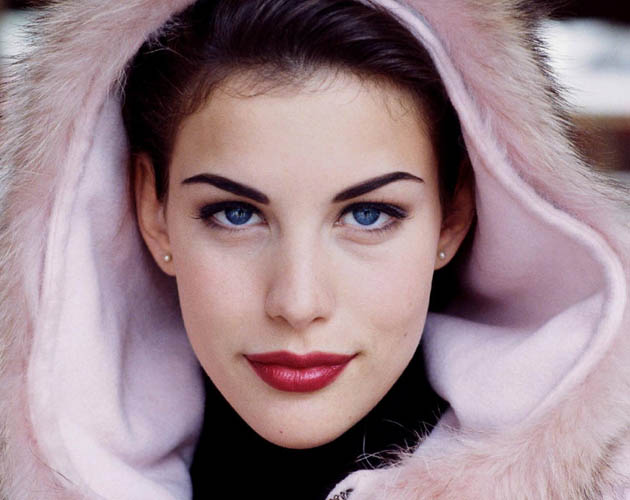 Seguramente sea Dominic Cooper quien busque la cura para Liv Tyler