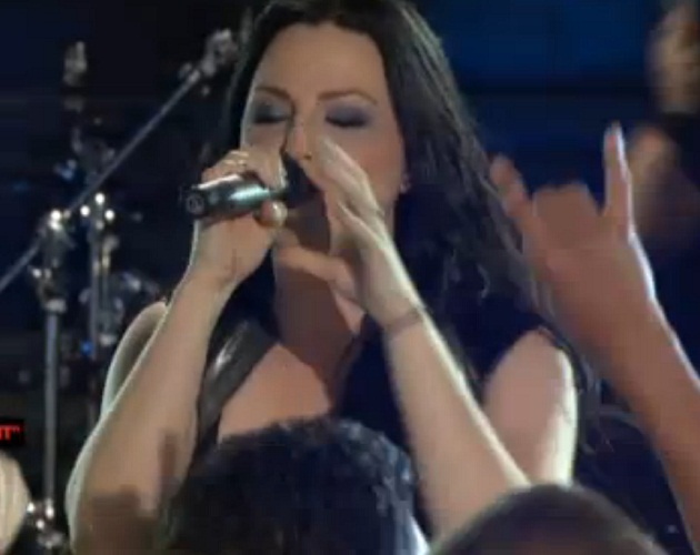 Escucha a Evanescence tocar 'What you want' en directo