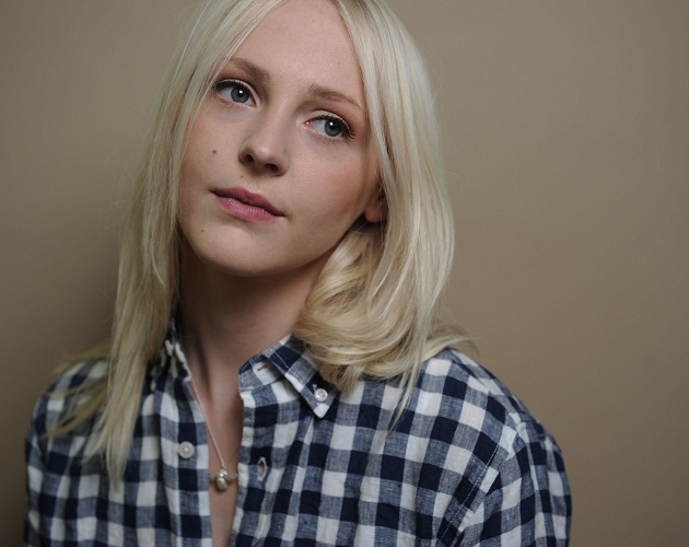 Now listening: 'Hope in the air', de Laura Marling