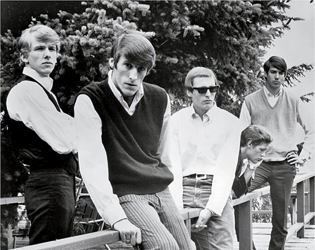 Now listening: 'Have love, will travel', de The Sonics