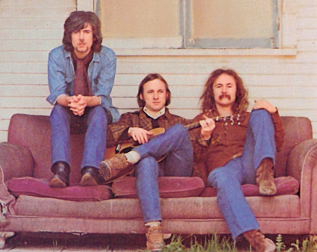 Now listening: 'Wooden ships', de Crosby, Stills & Nash