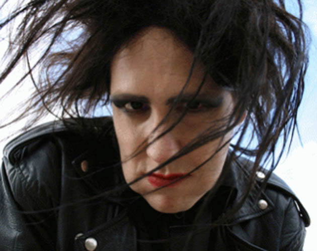 Recuperando Testimonios y Celebrities. Hoy: Robert Smith