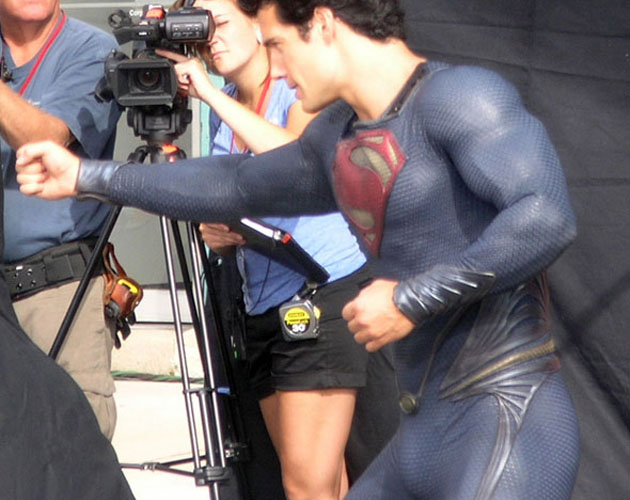 Confirmado: Superman pasa de los calzoncillos en Man of Seel