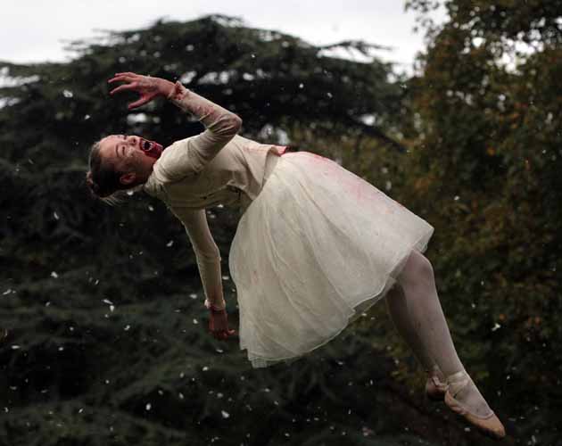 Póster internacional de Livide, dirigida por Alexandre Bustillo y Julien Maury