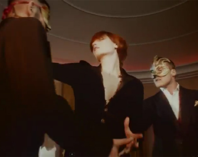 Nuevo vídeo de Florence + The Machine: 'Shake it out'