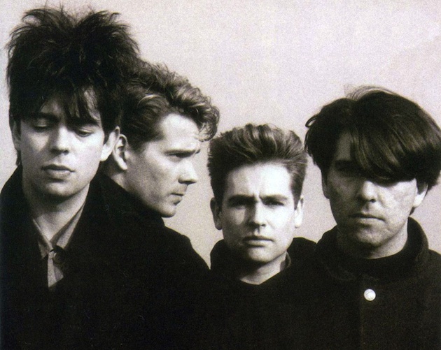 Now listening: 'The cutter', de Echo And The Bunnymen