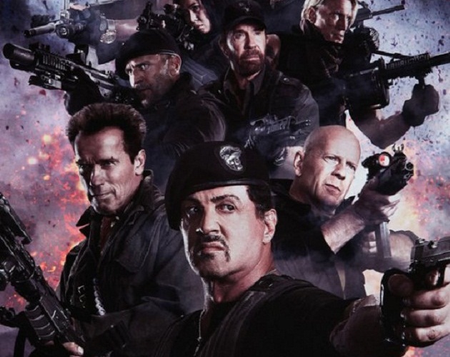 Concurso de "pon cara de malote" en el póster de Los Mercenarios 2