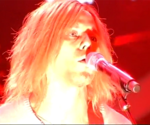 El hijo de Julio Iglesias imita a Kurt Cobain en 'Tu cara me suena'