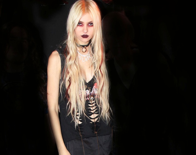 The Pretty Reckless hacen un cover de los White Stripes