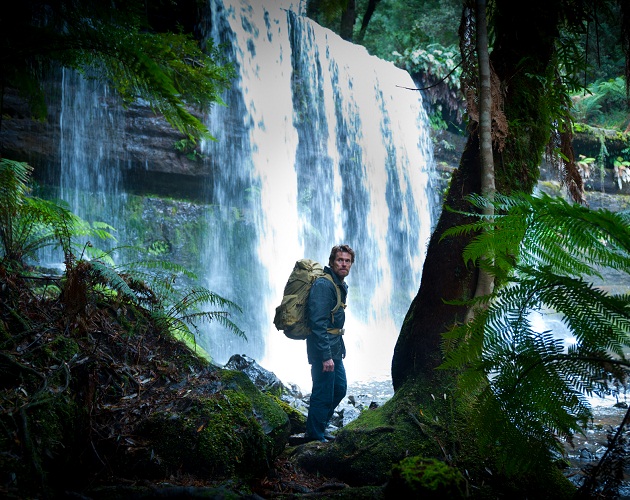 Willem Dafoe en el póster y el trailer de 'The Hunter'