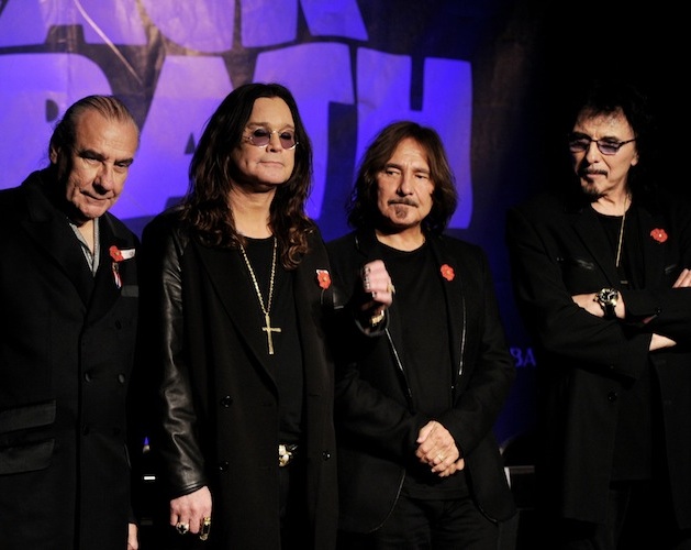 Black Sabbath cancelan todas sus fechas excepto una en Reino Unido