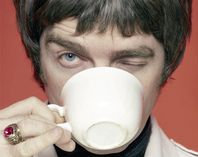 El nuevo disco de Noel Gallagher junto a Amorphous Androgynous se retrasa