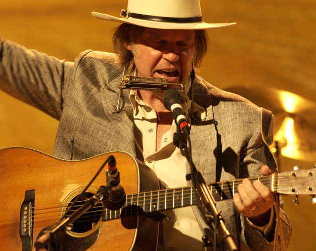 Neil Young & Crazy Horse hará su primera actuación desde su vuelta para Paul McCartney