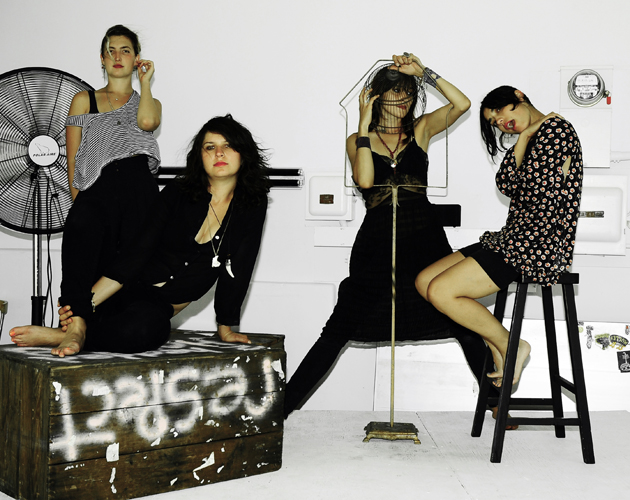 Los Klaxons no estarán en el BBK Live pero sí Warpaint, Glasvegas y The Kooks