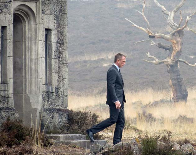 En 'Skyfall' arden casas, Hugh Jackman y Russell Crowe ruedan 'Los Miserables'