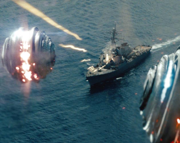 Llega un nuevo trailer de 'Battleship' con elementos arrojadizos asesinos