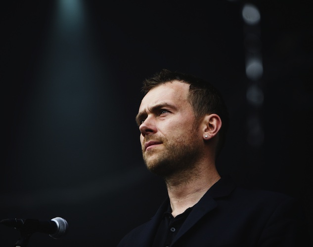 Damon Albarn anuncia los detalles de su nuevo disco: 'Dr Dee'