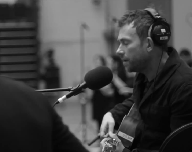 Damon Albarn revela el tracklist y un tráiler de 'Dr Dee'