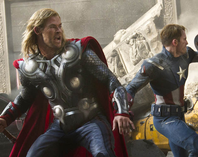 El nuevo clip de 'Marvel Los Vengadores' es el turno de Thor y Capitán América