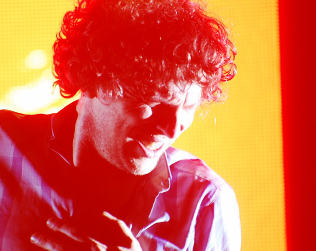 !!! (Chk Chk Chk) estrena un nuevo tema: 'Byron'