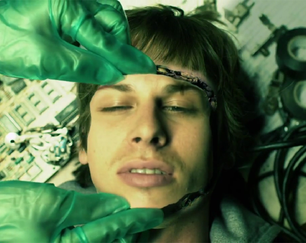 Muy majo el nuevo videoclip de los Foster The People: 'Houdini'