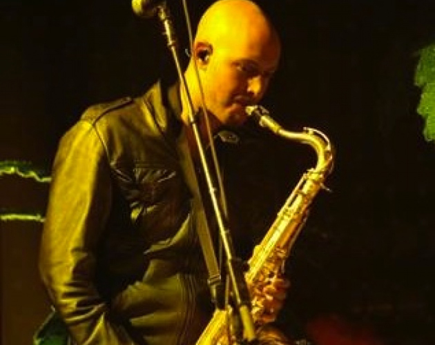 Se suicida el saxofonista de The Killers