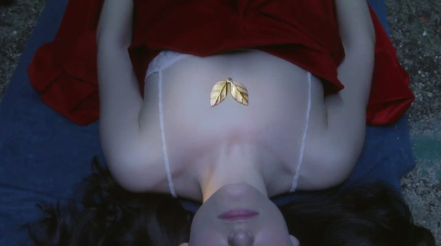 Nuevo videoclip de El Columpio Asesino: 'Perlas'