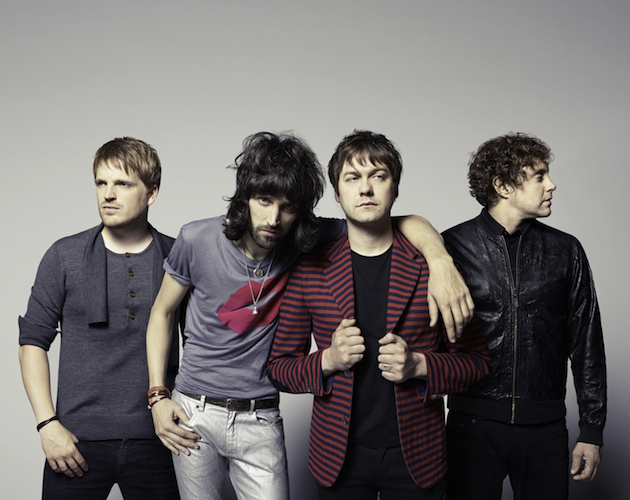 Kasabian anuncian un CD/DVD en directo