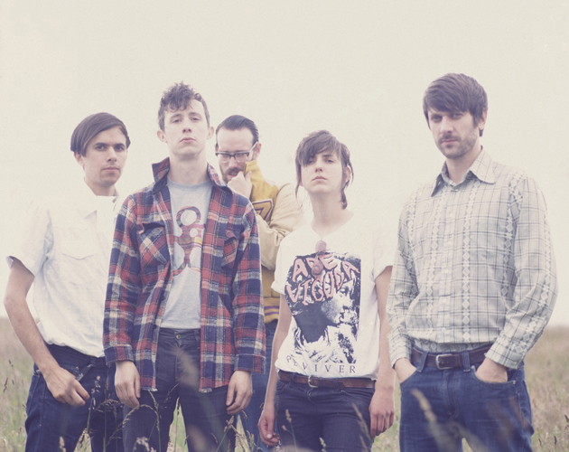 Fanfarlo y Etienne De Crecy al Low Cost Festival